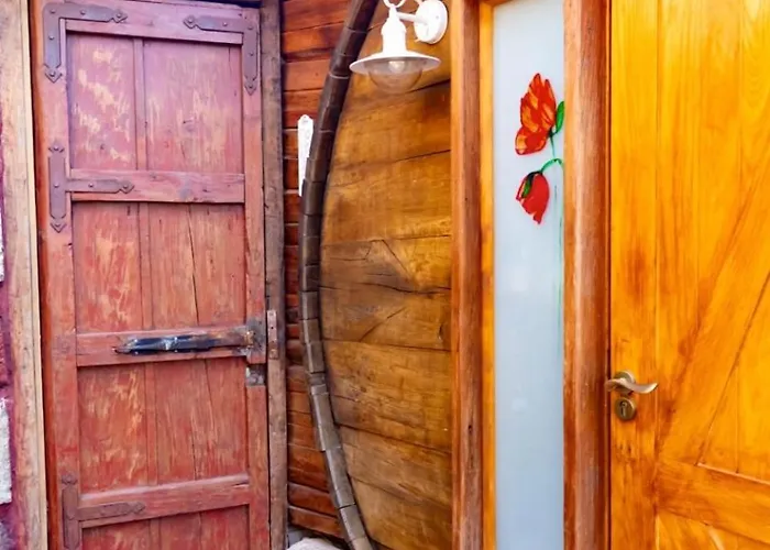 Cueva Almendros * 维拉弗洛尔