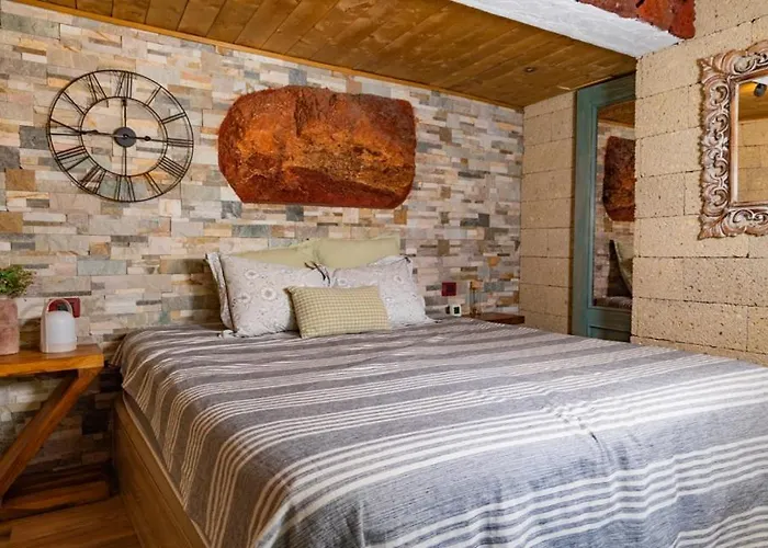 Landhuis Cueva Almendros *